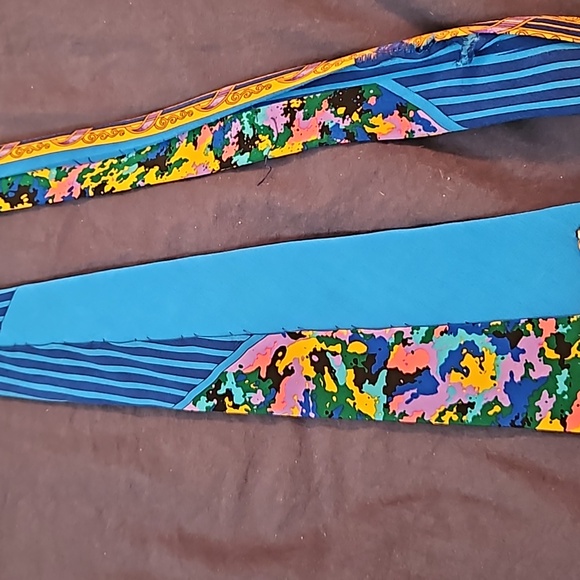 Rush Limbaugh. No boundaries collection. Blue neck tie. Pre loved shows wear. - Picture 5 of 6